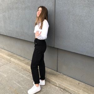 Meet your Posher, Isabella